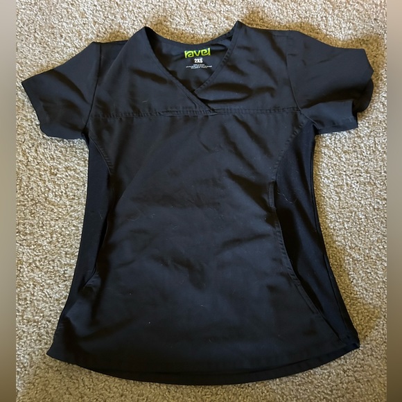 Bundle of 3 black scrubs - Picture 4 of 7